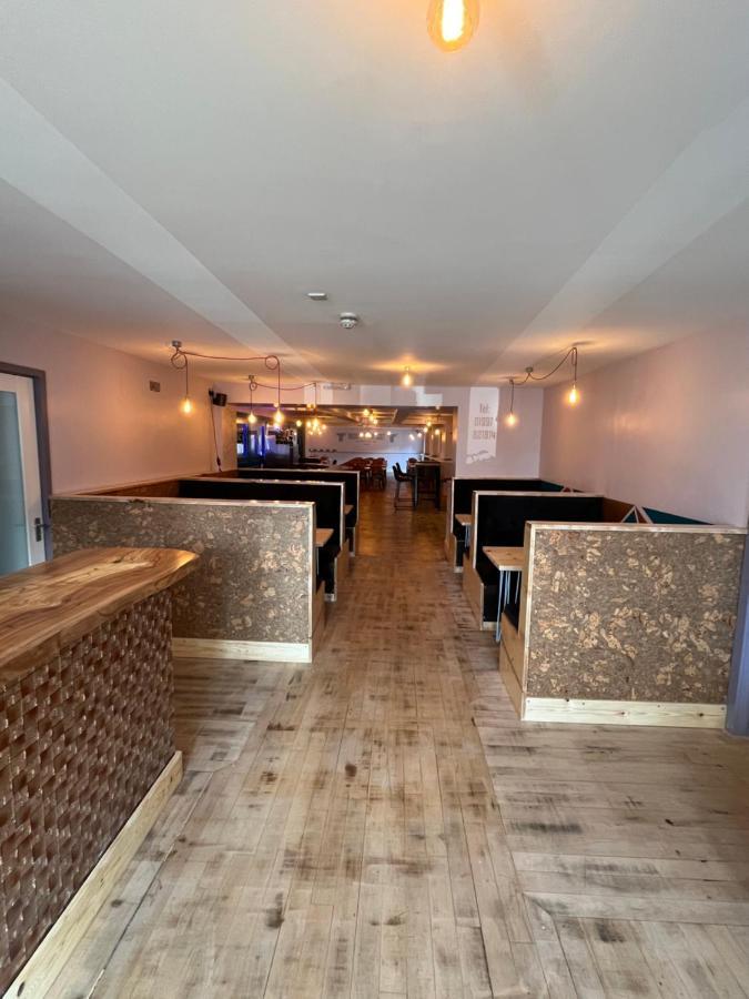 Hampton Hotel & Restaurant Llandrindod Wells Zewnętrze zdjęcie