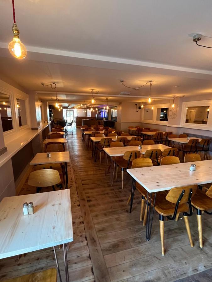 Hampton Hotel & Restaurant Llandrindod Wells Zewnętrze zdjęcie