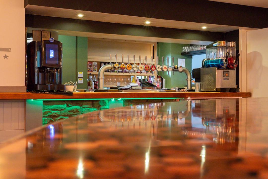 Hampton Hotel & Restaurant Llandrindod Wells Zewnętrze zdjęcie